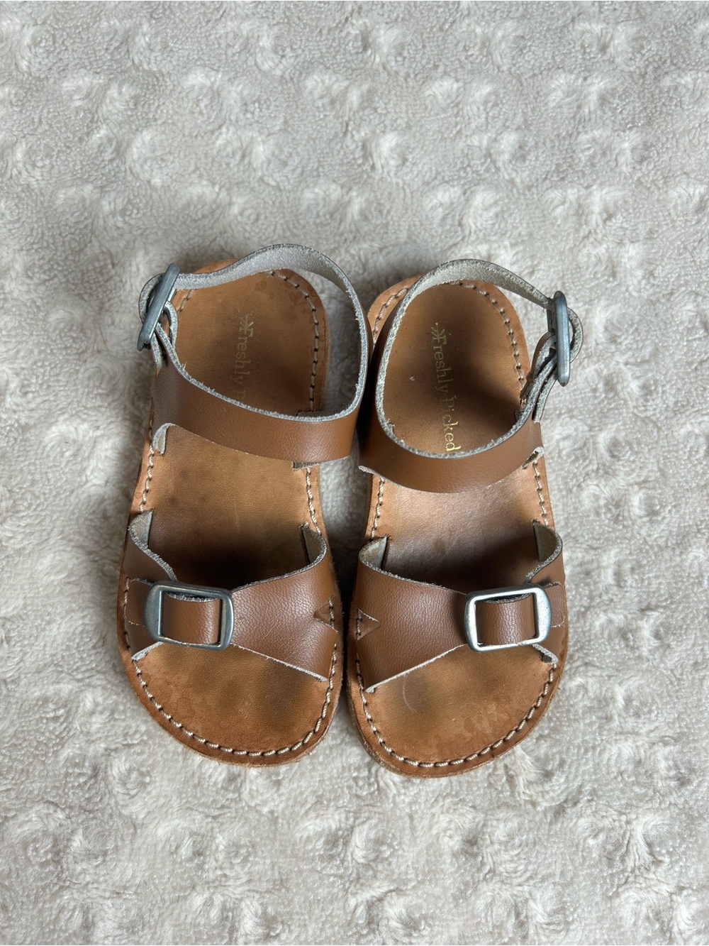 Freshly Picked Cognac Carmel Sandals Size 6 Brown